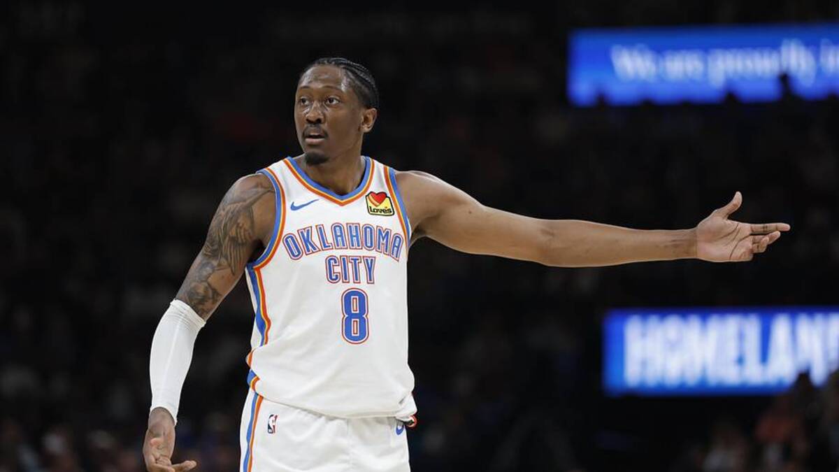  Mar 29, 2026; Oklahoma City, Oklahoma, USA; Oklahoma City Thunder guard Jalen Williams (8) gestures after a play against the New York Knicks during the second half at Paycom Center. | Alonzo Adams-Imagn Images 