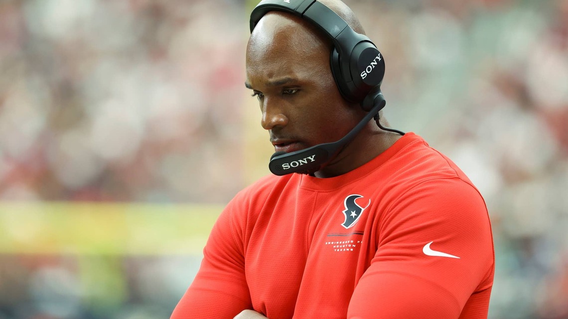 DeMeco Ryans Wants a Spark by Calling the Texans' Defense, and Tennessee Is the First Test 