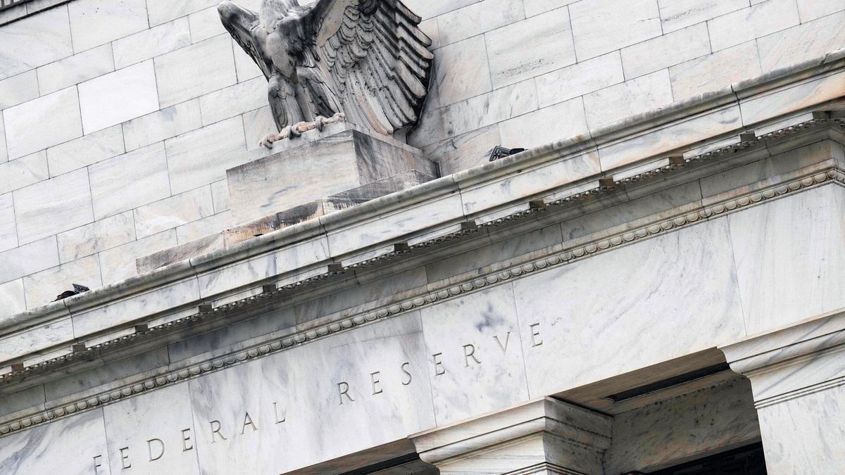 Fed rate decision still hangs on inflation after jobs report; Trump revives push to lower interest rates