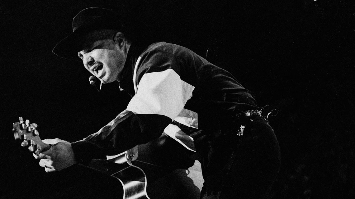 1998 Live Album Made Country Music History-And Its Record Remains Untouched Nearly 30 Years Later 