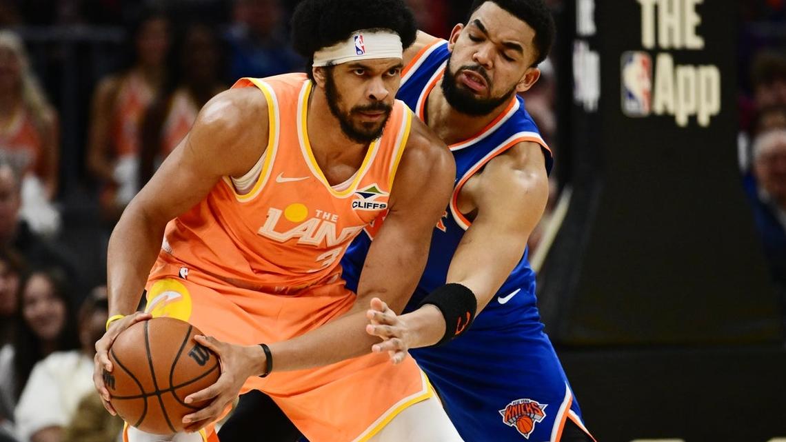 Donovan Mitchell, Cavs keep rolling, cool off Knicks 