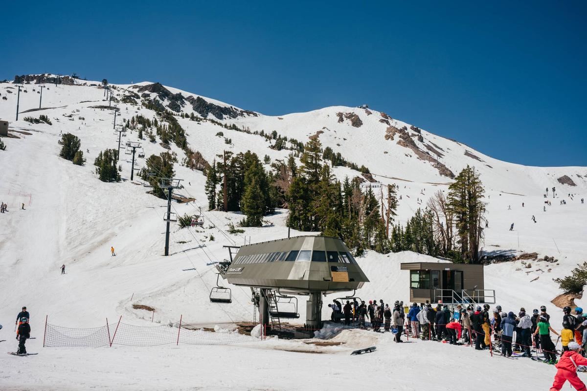  Mammoth's snow coverage on Memorial Day, May 25, 2026.