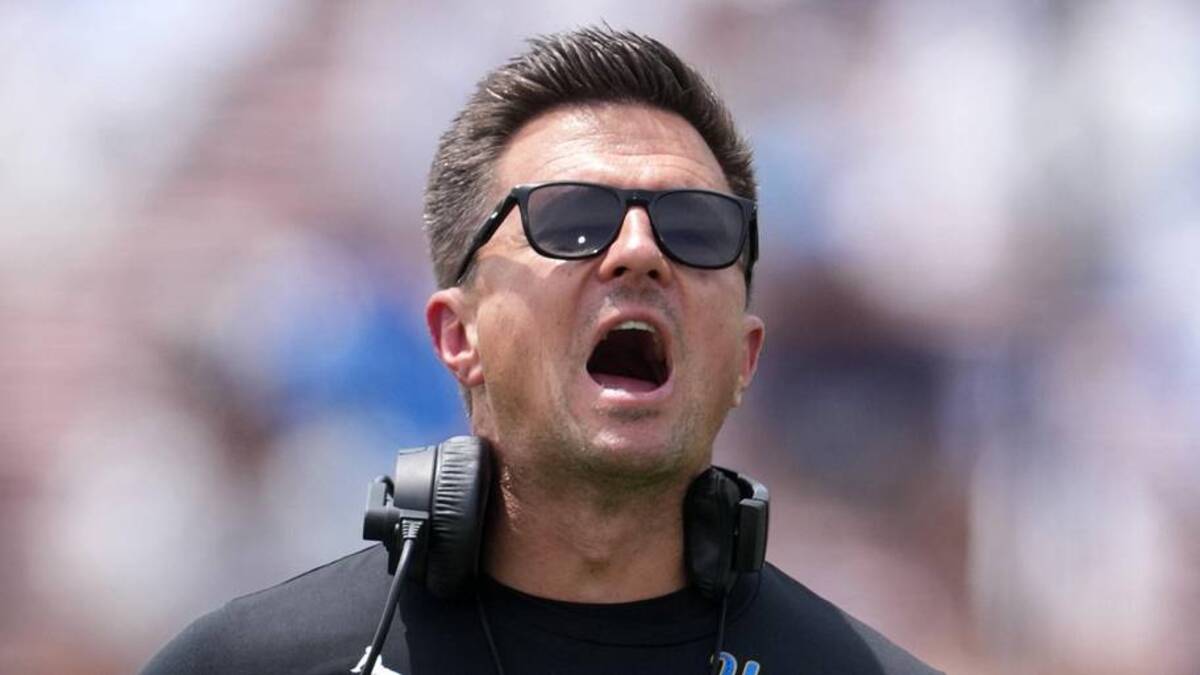  May 2, 2026; Pasadena, CA, USA; UCLA Bruins coach Bob Chesney reacts during the spring game at Rose Bowl. Mandatory Credit: Kirby Lee-Imagn Images | Kirby Lee-Imagn Images 