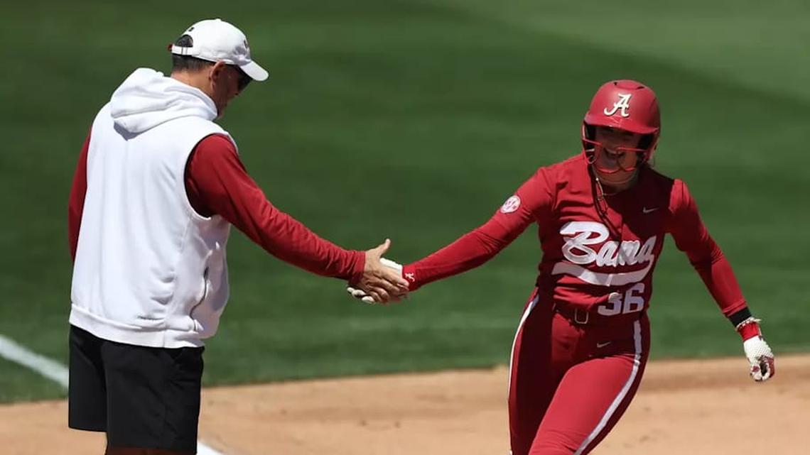 Where Alabama Softball Ranks after Week 8