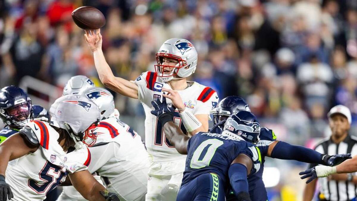  Feb 8, 2026; Santa Clara, CA, USA; New England Patriots quarterback Drake Maye (10) against the Seattle Seahawks during Super Bowl LX at Levi's Stadium. Mandatory Credit: Mark J. Rebilas-Imagn Images | IMAGN IMAGES via Reuters Connect 