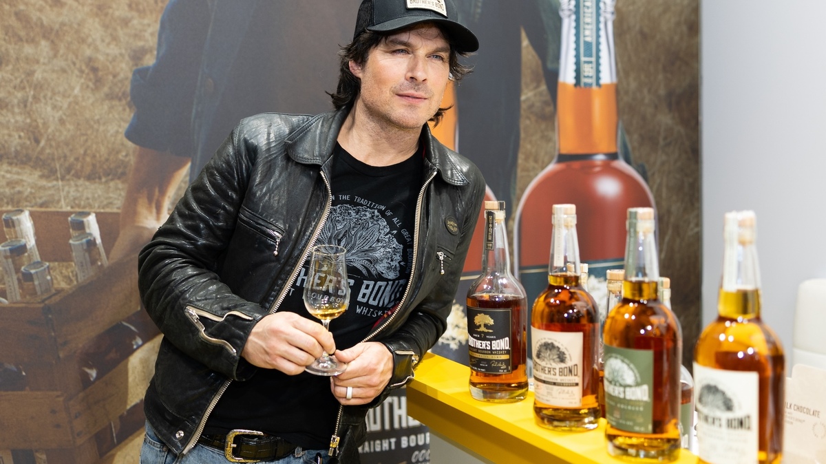 „Vampire Diaries“-Star Ian Somerhalder verrät, wie er achtstellige ...