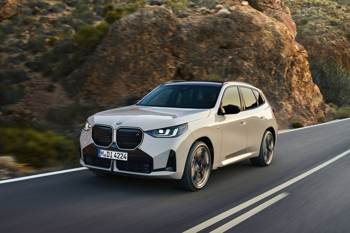  2026 BMW X3 BMW