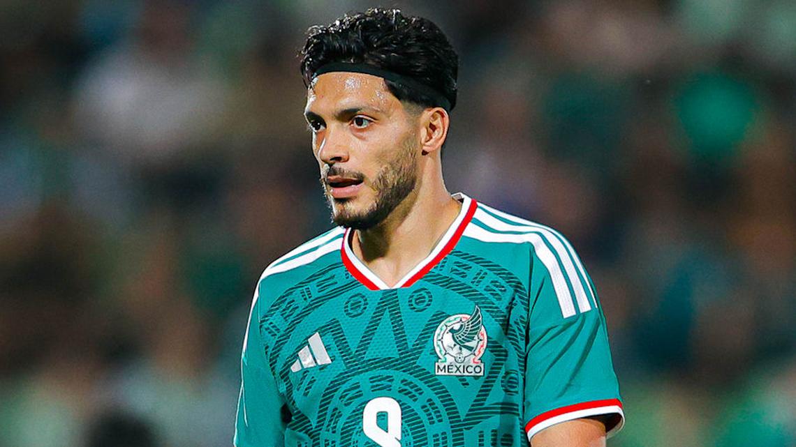  Raul Jímenez is Mexico's talisman. | Yair Gonzalez/Jam Media/Getty Images 