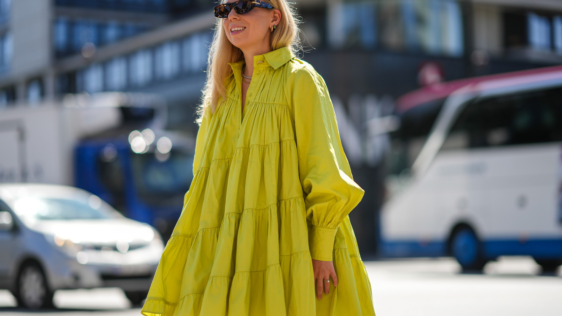 Ditch Your Bodycon Dresses With Breezy Trapeze Silhouettes 