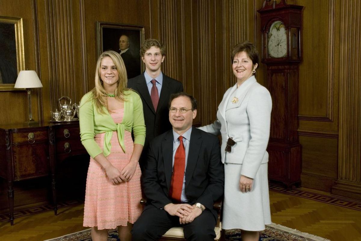  Samuel Alito poses with wife, Martha-Ann, and children, Laura and Philip, at the U.S. Supreme Court, February 16, 2006, Washington, D.C. 