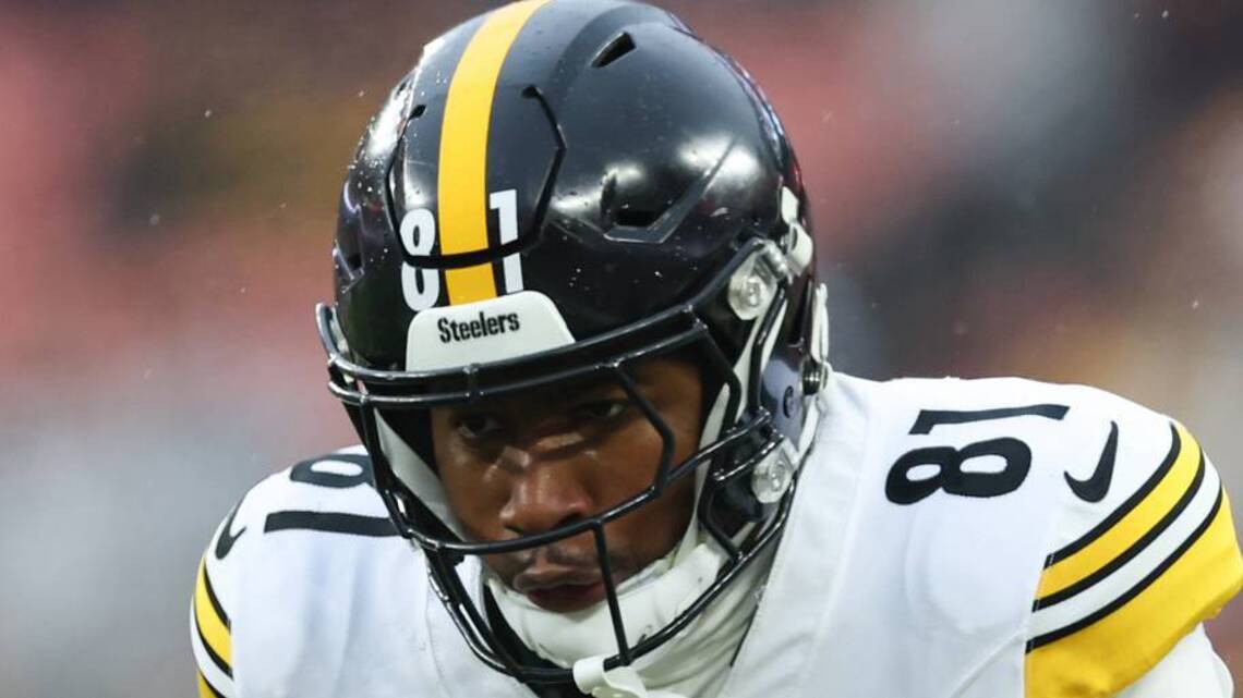 Pros and Cons of Detroit Lions Signing Former Steelers Tight End