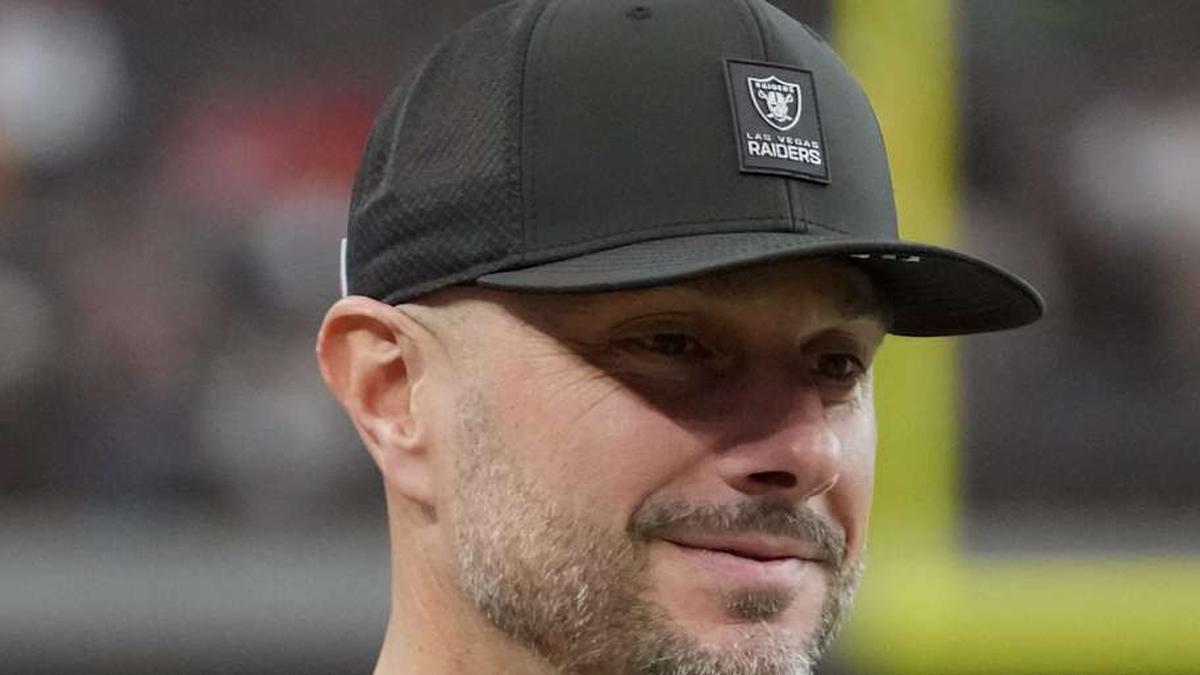  Jan 4, 2026; Paradise, Nevada, USA; Las Vegas Raiders general manager John Spytek reacts during the game against the Kansas City Chiefs at Allegiant Stadium. Mandatory Credit: Kirby Lee-Imagn Images | Kirby Lee-Imagn Images 