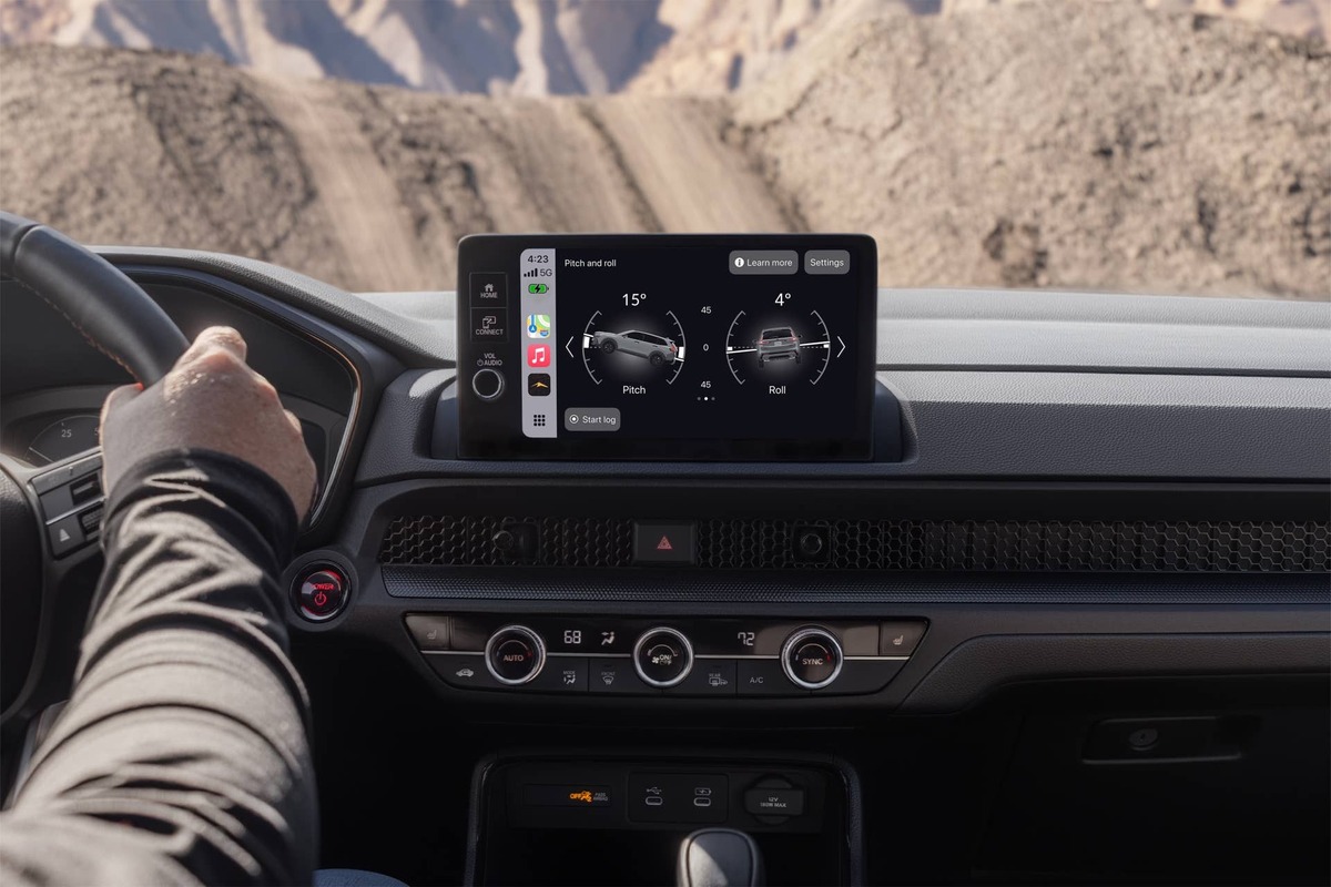  Honda CR-V TrailSport with HTX app Honda