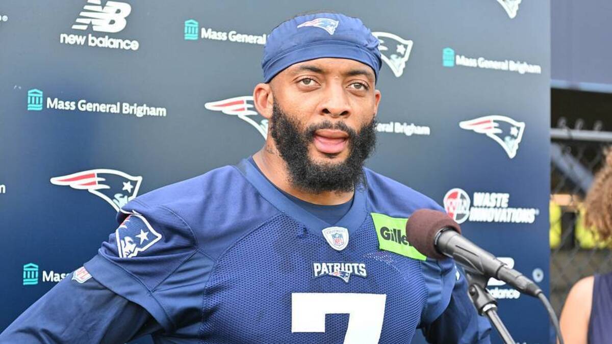  Jun 10, 2026; Foxborough, MA, USA; New England Patriots cornerback Carlton Davis III (7) speaks to the media after minicamp at Gillette Stadium. Mandatory Credit: Eric Canha-Imagn Images | IMAGN IMAGES via Reuters Connect 