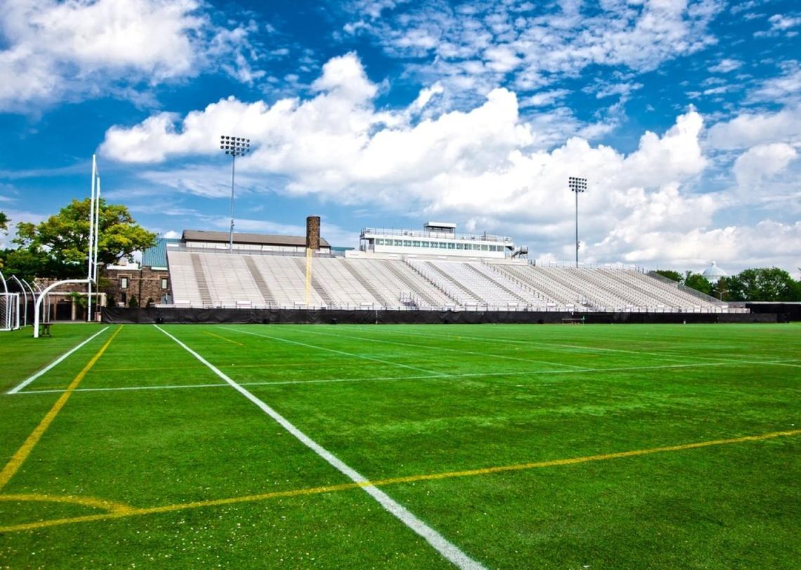  Stuart Monk // Shutterstock 