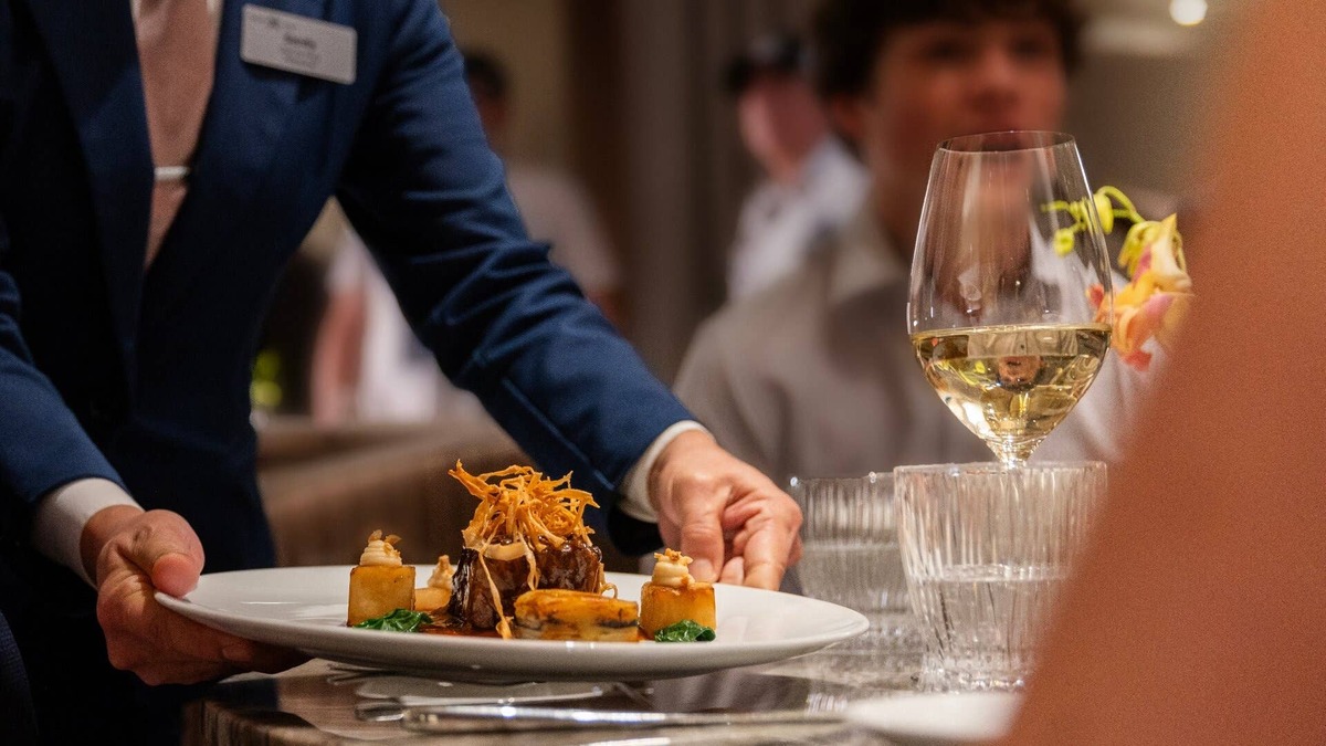  Celebrity Cruises' Le Voyage restaurant is recognized by Wine Spectator and Forbes Travel Guide. 