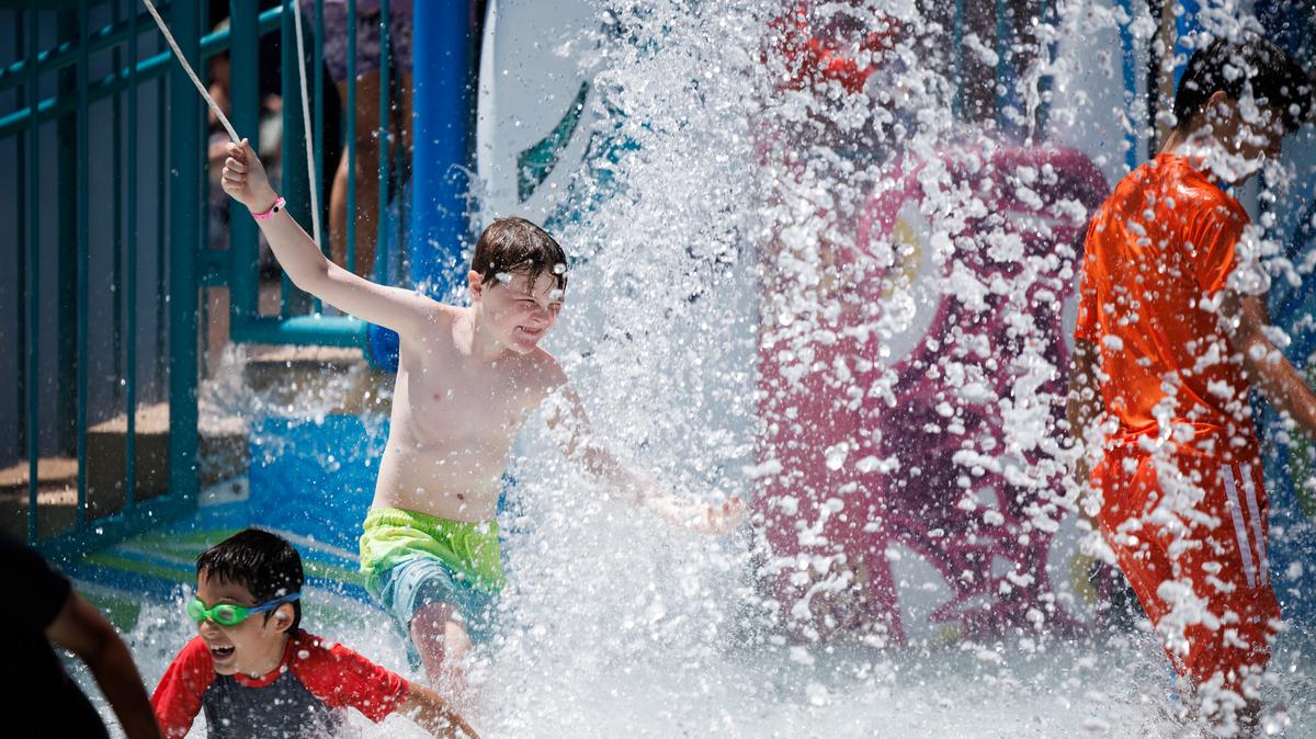 Children play in the water at The Wave waterpark in Dublin, Calif., on Tuesday, June 4, 2024. (Dai Sugano/Bay Area News Group)