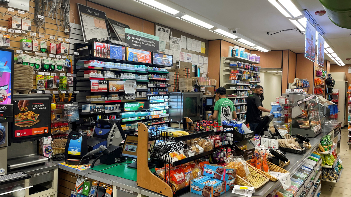 US convenience stores say looming healthy food rule puts food stamps use at risk 