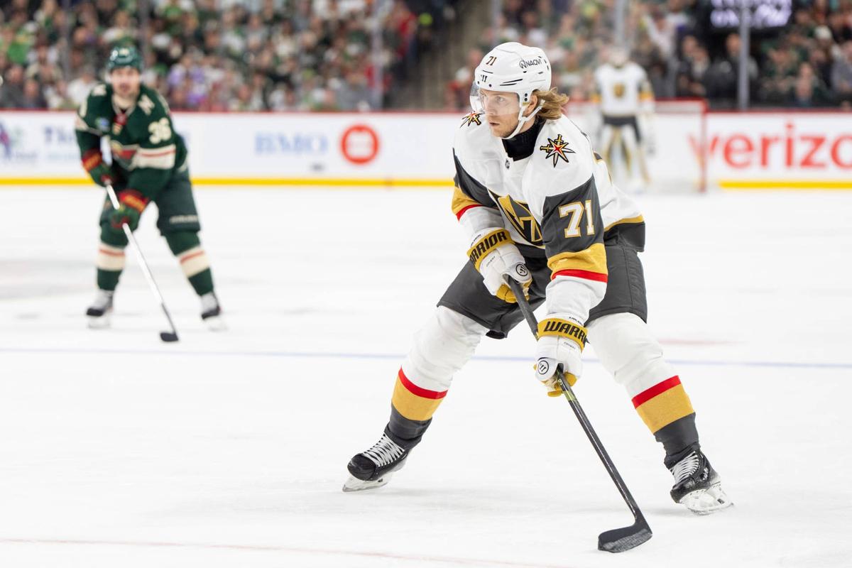  Vegas Golden Knights center William Karlsson (71) plays the puck against the Minnesota Wild in the third period in game three of the first round of the 2025 Stanley Cup Playoffs at Xcel Energy Center. Matt Blewett-Imagn Images