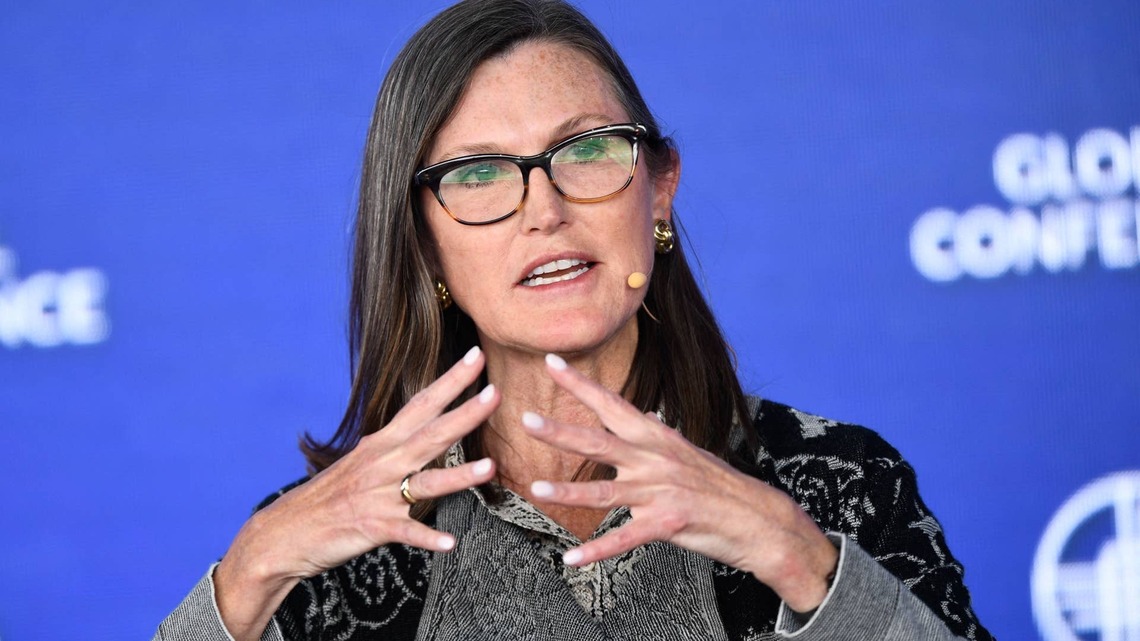 Cathie Wood sells $17 million of popular AI stock 