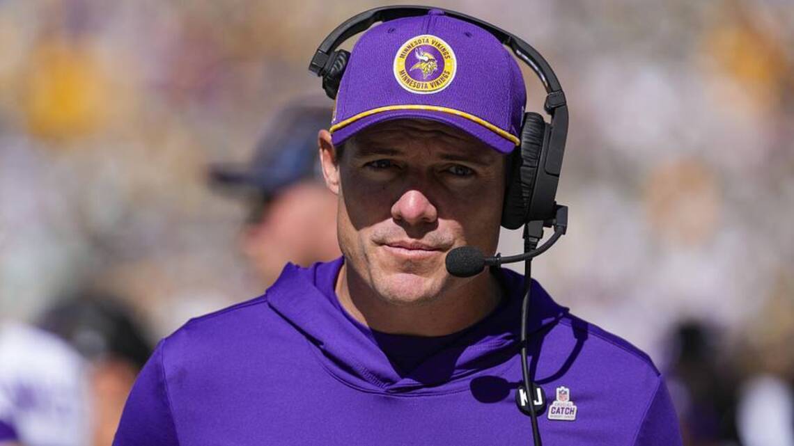 Why Kevin O'Connell Won't Put a Timeline on Vikings' Quarterback Competition