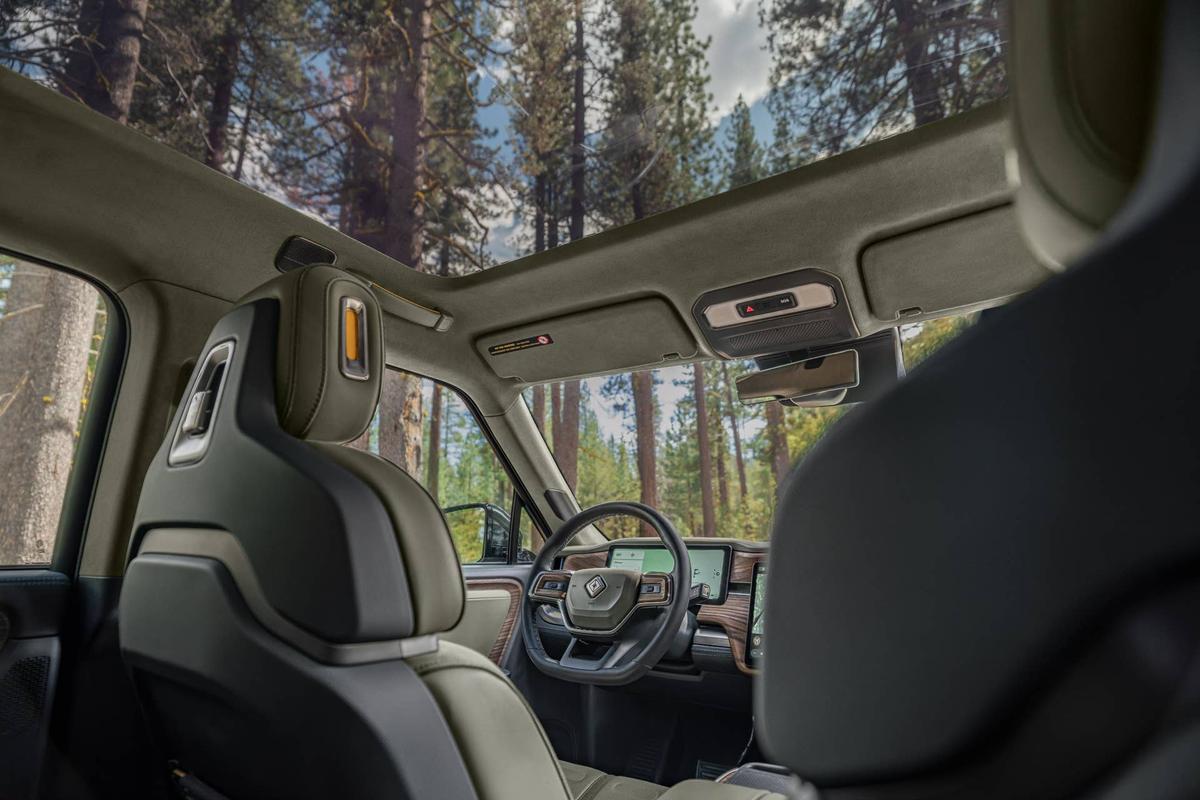  Rivian R1 Forest Edge Interior