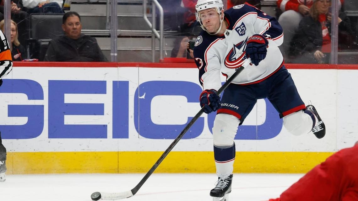 Jackets sign pending UFA Charlie Coyle to 6-year extension