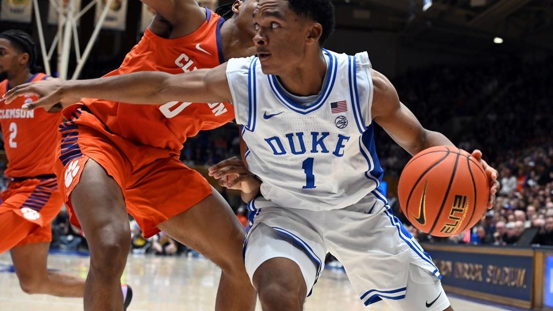 Point guard Caleb Foster returning to Duke for senior season 