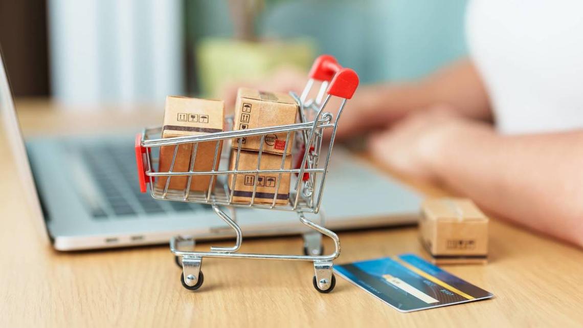 Apple exposes the crack in PayPal's checkout dominance