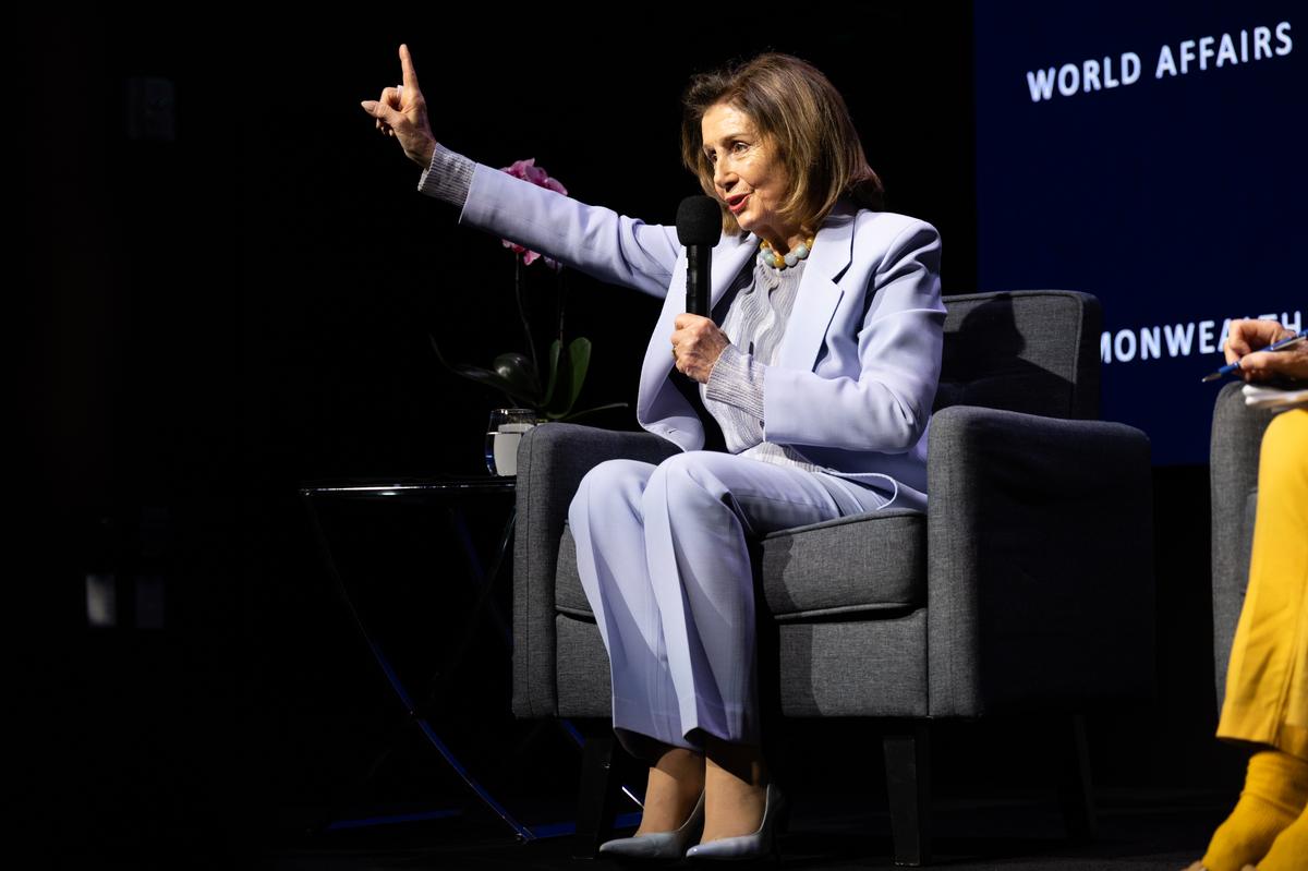  SAN FRANCISCO, CALIFORNIA – APRIL 10: U.S. Rep. Nancy Pelosi (D-CA) gestures during an event on April 10, 2026 in San Francisco, California. Pelosi discussed her career in politics and current political issues with moderator Gloria Duffy, the co-president and co-CEO of Commonwealth Club World Affairs. (Photo by Benjamin Fanjoy/Getty Images) 