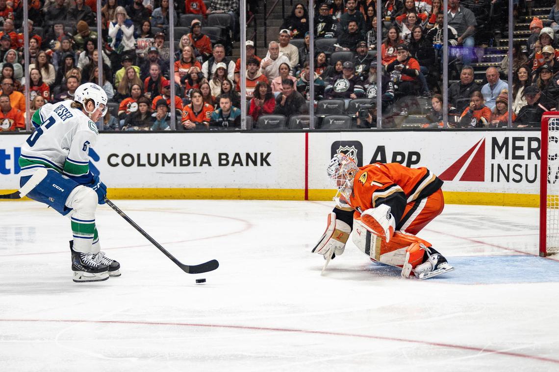  Takeaways from the Ducks 4-3 Overtime Loss to the Vancouver Canucks 