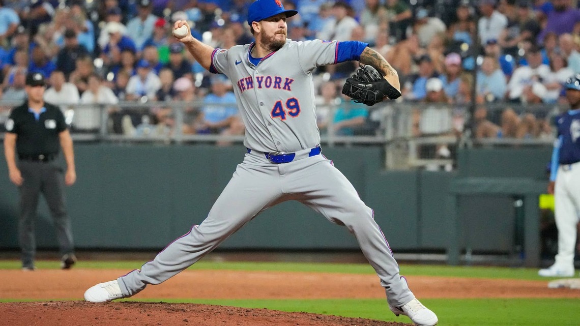 Mets Call-Up Veteran Reliever in Roster Shuffle