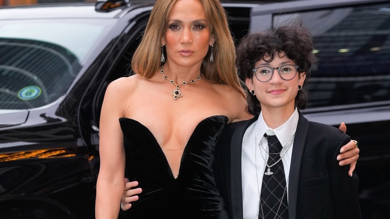 Jennifer Lopez Gets Emotional About Being an Empty Nester as Twins Graduate 