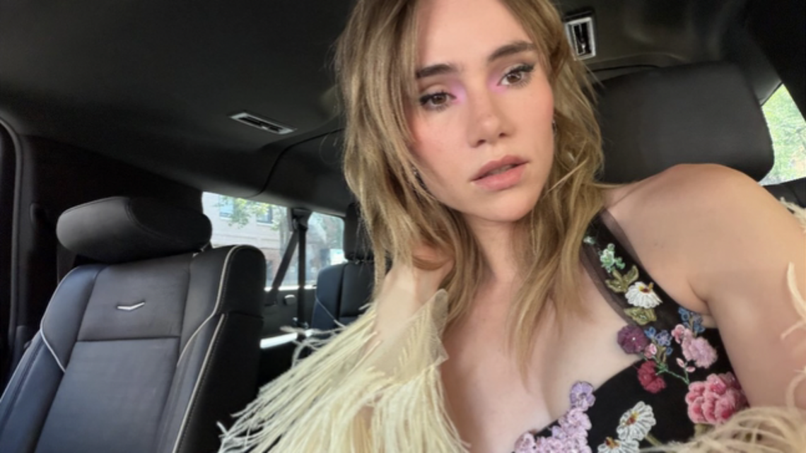 Suki Waterhouse Offers Glimpse of Glam for Taylor Swift's Wedding Rehearsal 
