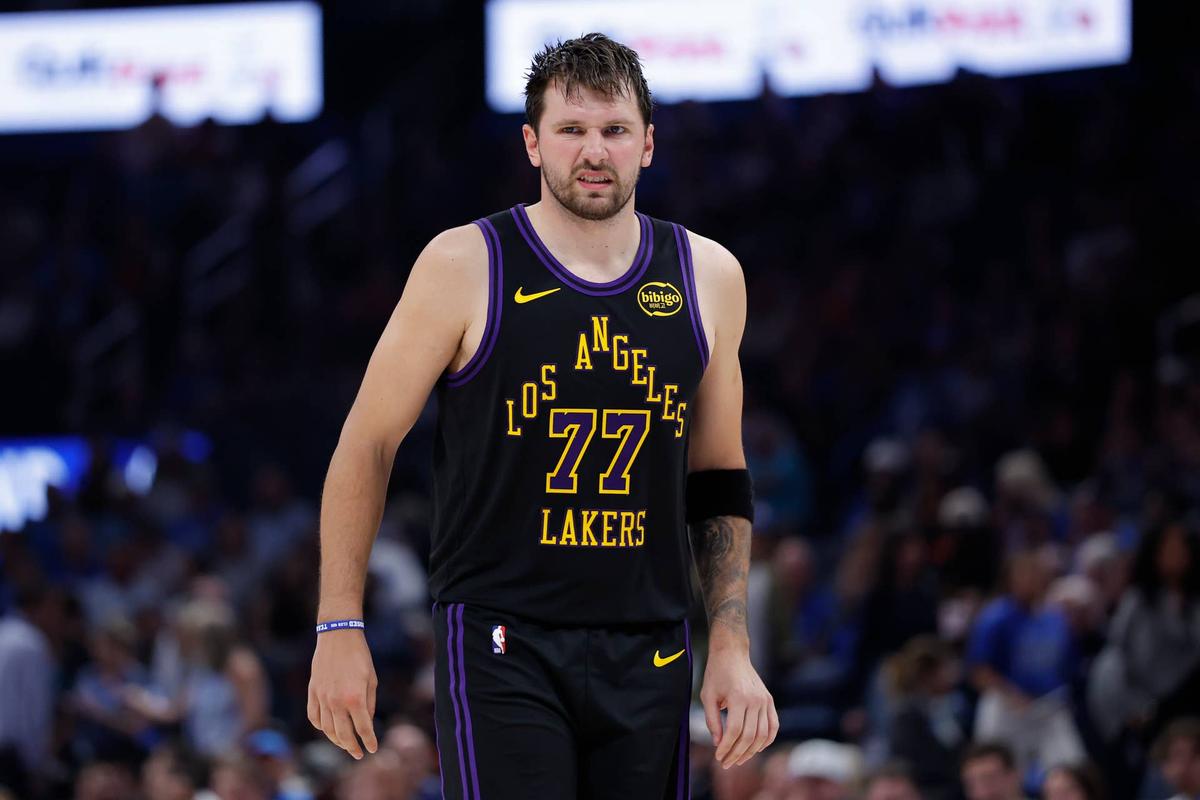  Los Angeles Lakers guard Luka Doncic (77). Alonzo Adams-Imagn Images