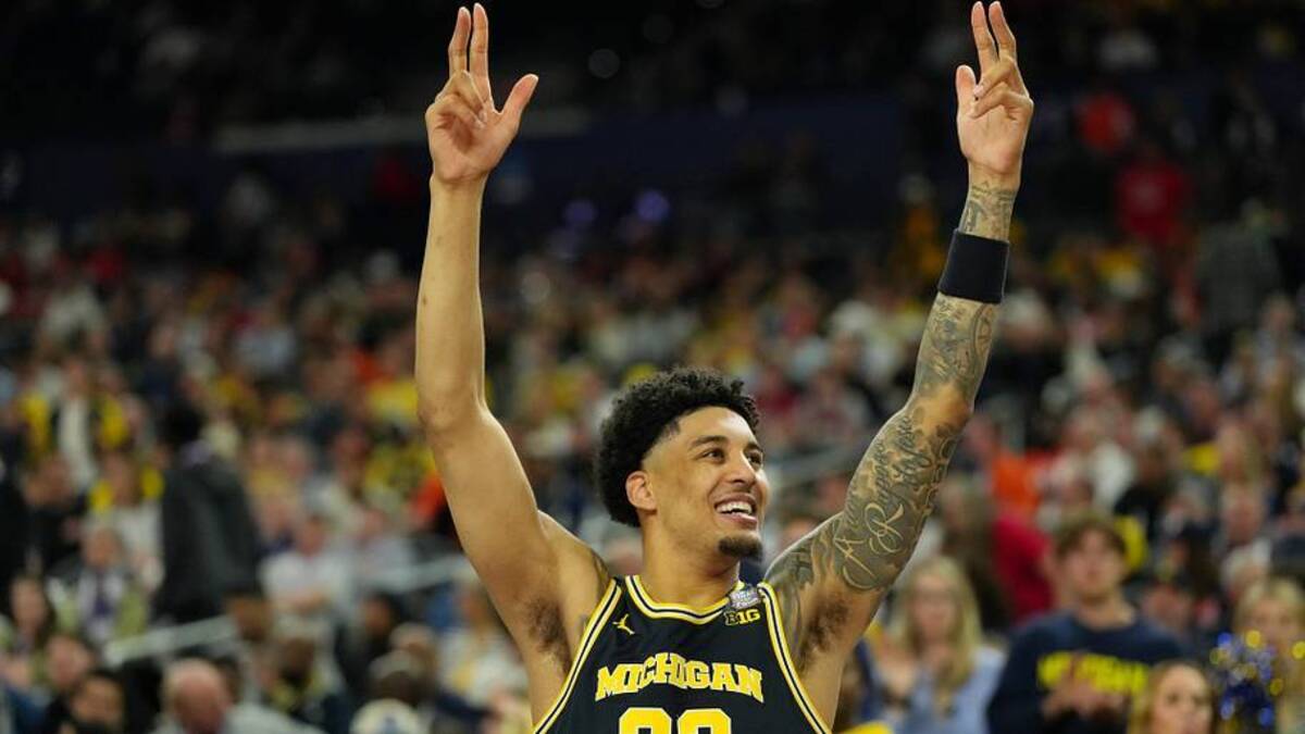  Apr 4, 2026; Indianapolis, IN, USA; Michigan Wolverines forward Yaxel Lendeborg (23) celebrates against the Arizona Wildcats in a semifinal of the Final Four of the men's 2026 NCAA Tournament at Lucas Oil Stadium. | Bob Donnan-Imagn Images 