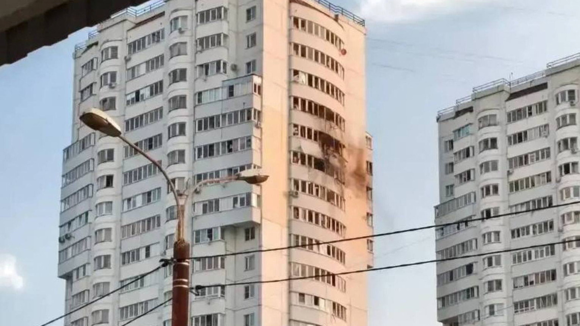 Apartment building in Chekhov near Moscow damaged in drone attack, regional governor says 