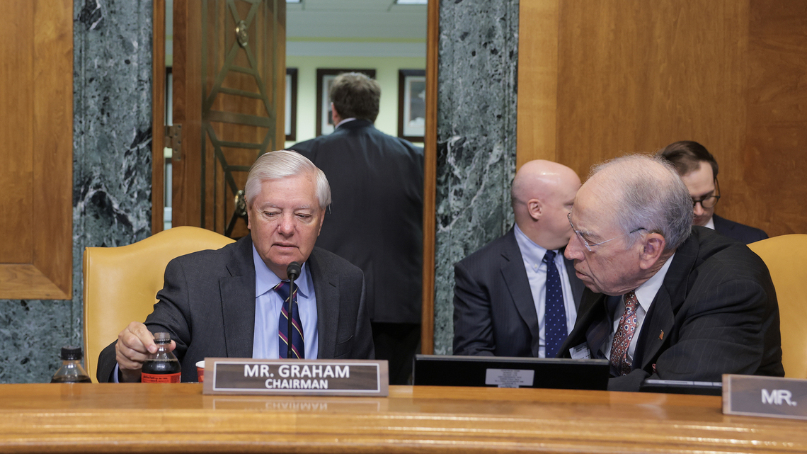 Online competition measure again draws industry opposition