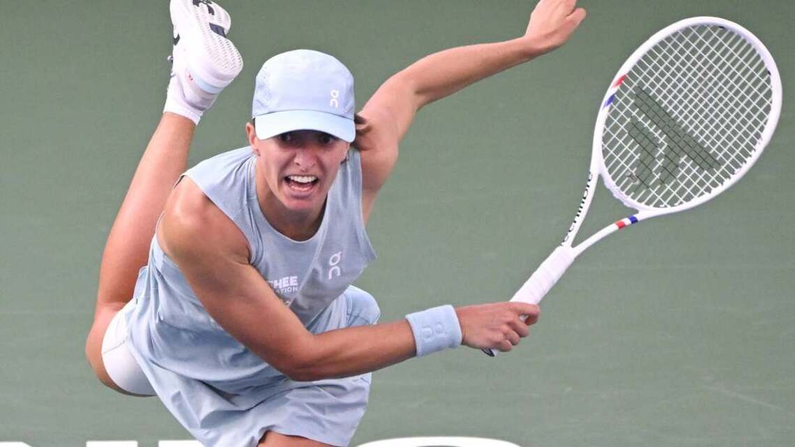 WTA roundup: Iga Swiatek tops Elena Rybakina for first title of '26 