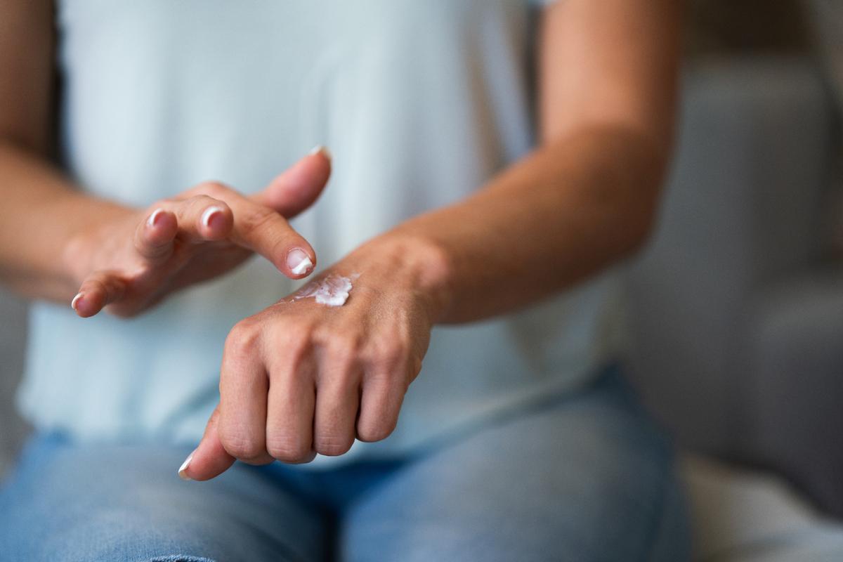 Over-the-counter remedies, such as antihistamines and hydrocortisone cream, can also help ease bug bite symptoms, but treatment can vary depending on how your body reacts.
