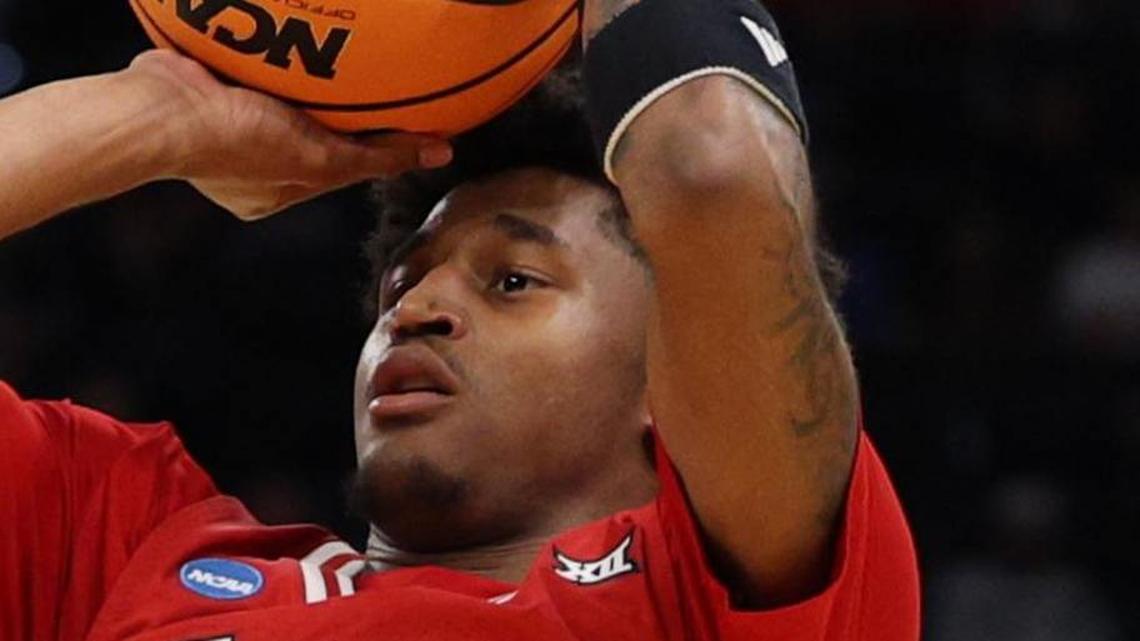  Mar 22, 2026; Tampa, FL, USA; Texas Tech Red Raiders guard Jaylen Petty (11) shoots the ball against the Alabama Crimson Tide in the first half during a second round game of the men's 2026 NCAA Tournament at Benchmark International Arena. Mandatory Credit: Nathan Ray Seebeck-Imagn Images | Nathan Ray Seebeck-Imagn Images 