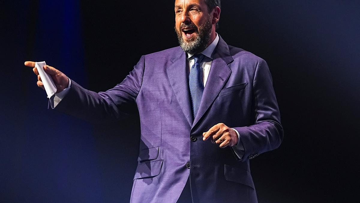 Actor Adam Sandler of 'Jay Kelly' arrives on stage during the Palm Springs International Film Awards in Palm Springs, Calif., Saturday, Jan. 3, 2026.