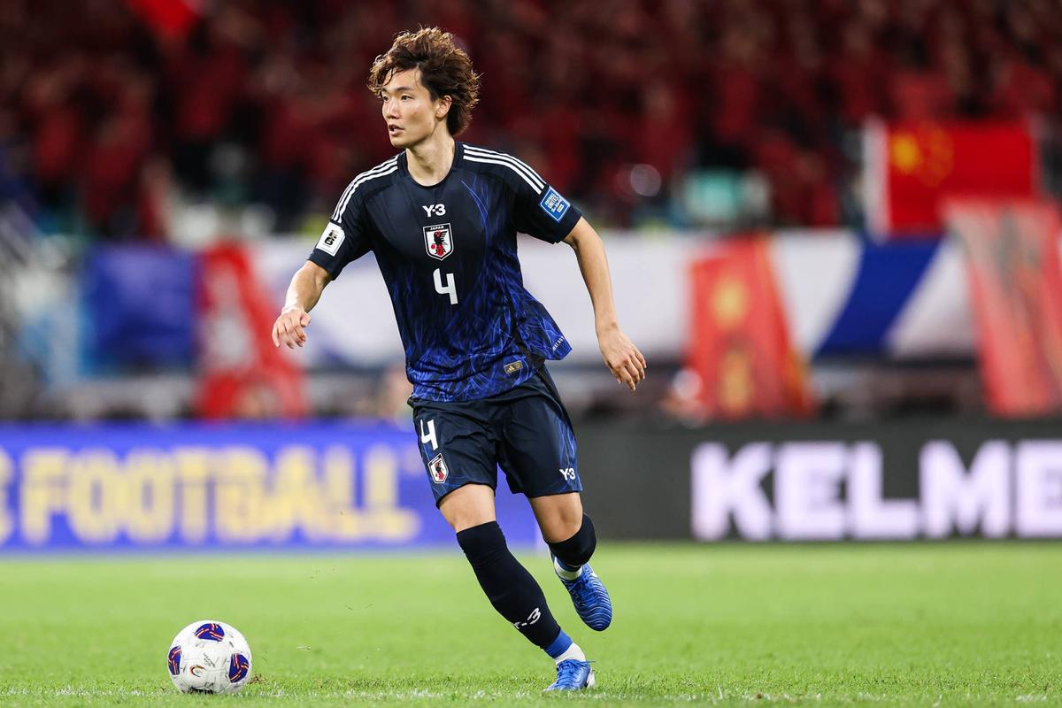  Kou Itakura drives the ball during the FIFA World Cup Asian 3rd Qualifier Group C match between China and Japan. Photo by Liu Lu/CFIDC/VCG via Getty Images