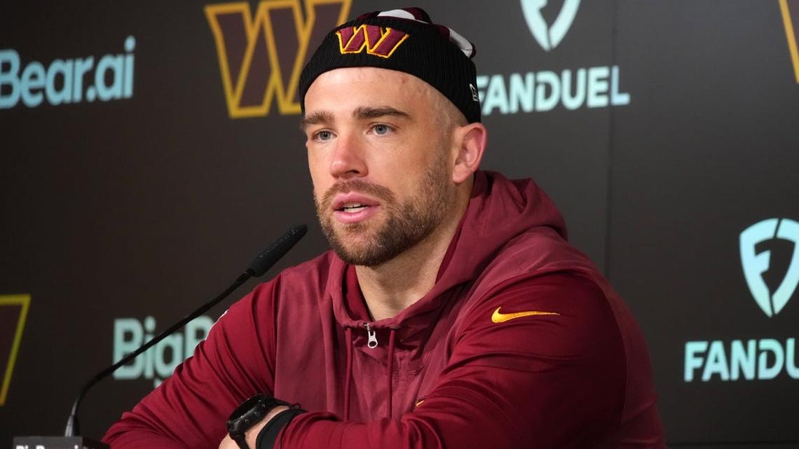 Report: TE Zach Ertz (ACL) eyes 14th NFL season 