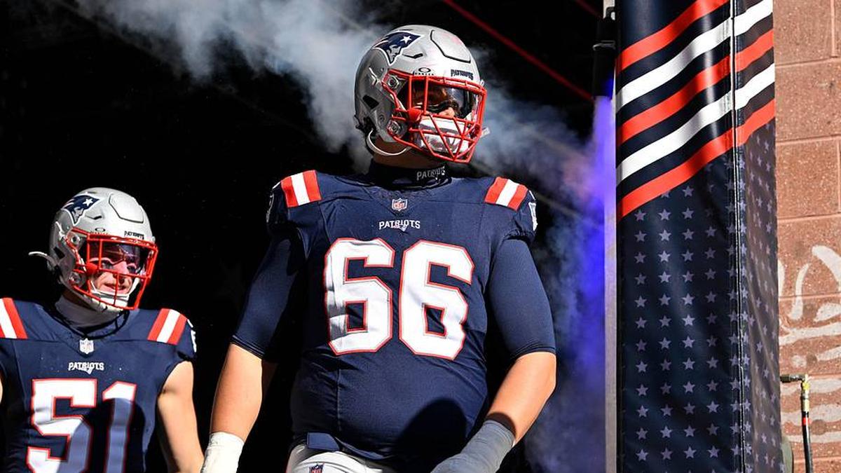  Nov 2, 2025; Foxborough, Massachusetts, USA; New England Patriots offensive tackle Will Campbell (66) walks out of the player's tunnel before a game against the Atlanta Falcons at Gillette Stadium. Mandatory Credit: Eric Canha-Imagn Images | Eric Canha-Imagn Images 