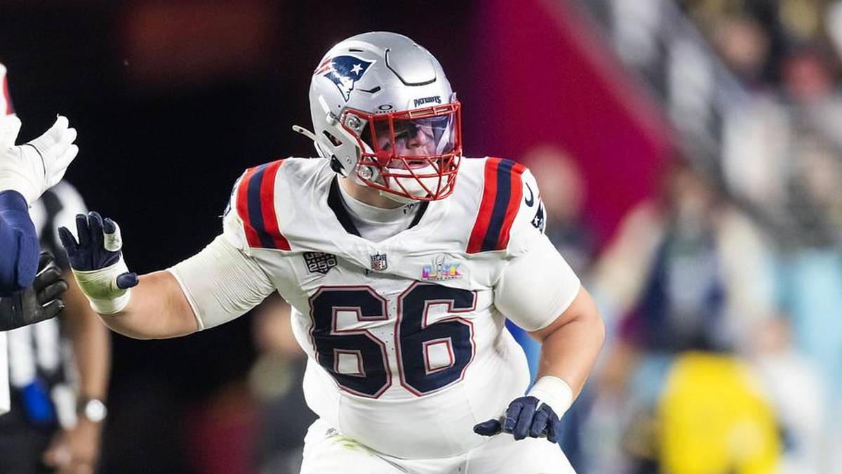  Feb 8, 2026; Santa Clara, CA, USA; New England Patriots offensive tackle Will Campbell (66) against the Seattle Seahawks during Super Bowl LX at Levi's Stadium. Mandatory Credit: Mark J. Rebilas-Imagn Images | Mark J. Rebilas-Imagn Images 