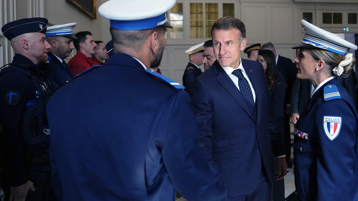 Macron has few bargaining chips as he keeps lid on violence 