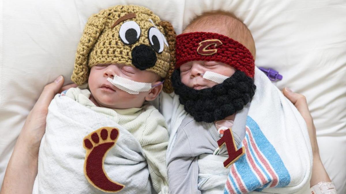 Precious patients in a neonatal intensive care unit wear Cleveland Cavaliers outfits. (Cleveland Clinic Children's via SWNS). 