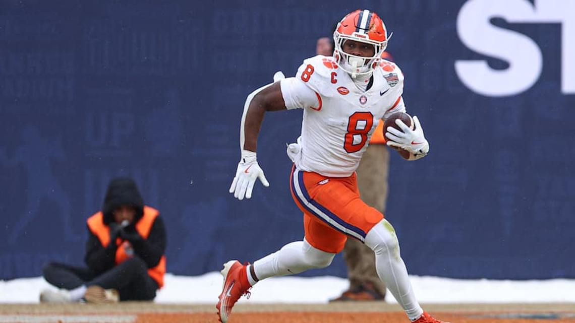  Dec 27, 2025; Bronx, NY, USA; Clemson Tigers running back Adam Randall (8) gains yards after catch during the first half of the 2025 Pinstripe Bowl against the Penn State Nittany Lions at Yankee Stadium. Mandatory Credit: Vincent Carchietta-Imagn Images | Vincent Carchietta-Imagn Images 