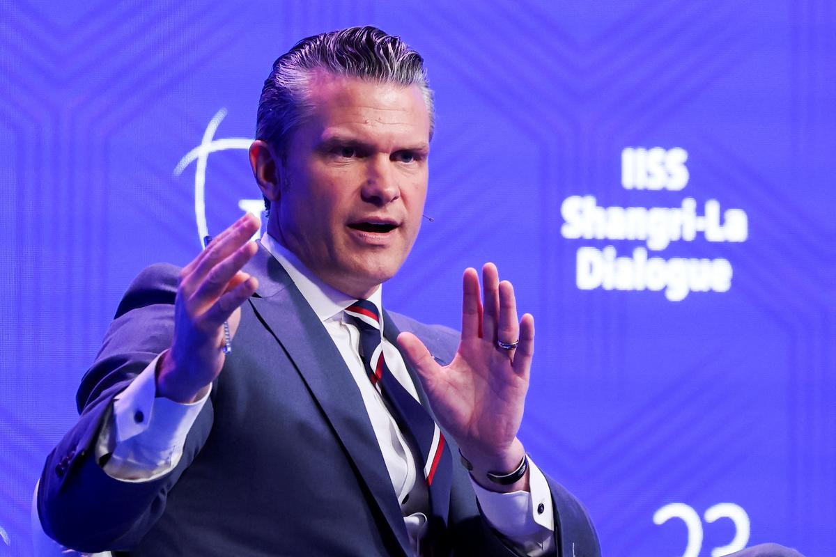 U.S. Secretary of Defense Pete Hegseth speaks at the IISS Shangri-La Dialogue security summit in Singapore, May 30, 2026. REUTERS/Edgar Su
